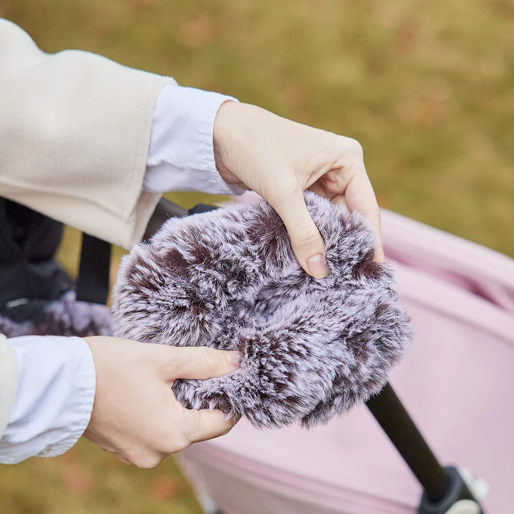כפפות החורף לעגלה